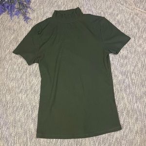 Green Shortsleeve Turtleneck
